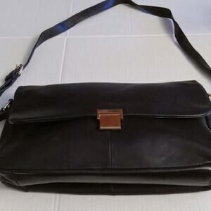 Saks Fifth Avenue Women's Black Leather Over the shoulder purse. Office